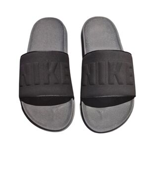 Nike Men's Off Court Slide Sandals. Size 8